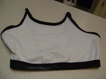 Ladies' Sports Bra Size Large in Cleveland, Texas
